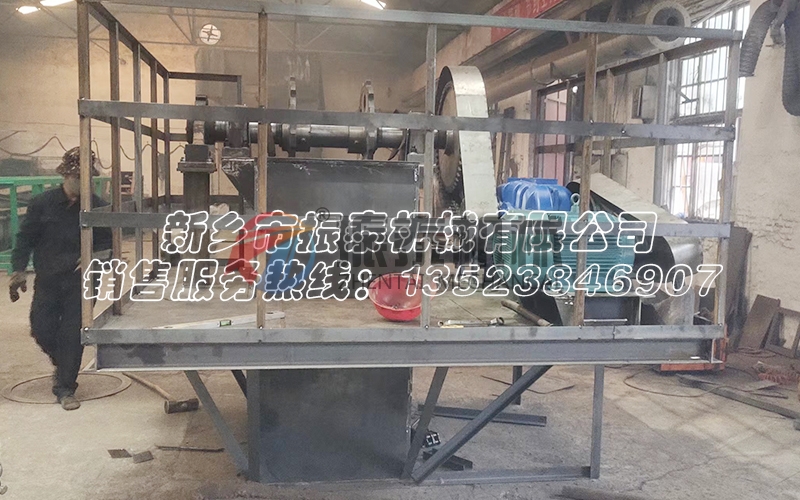 斗式提升機(jī)對規(guī)則與不規(guī)則物料的適應(yīng)性分析